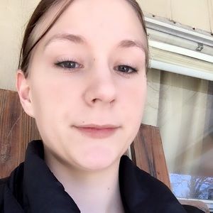 Meet your Posher, Elisabeth